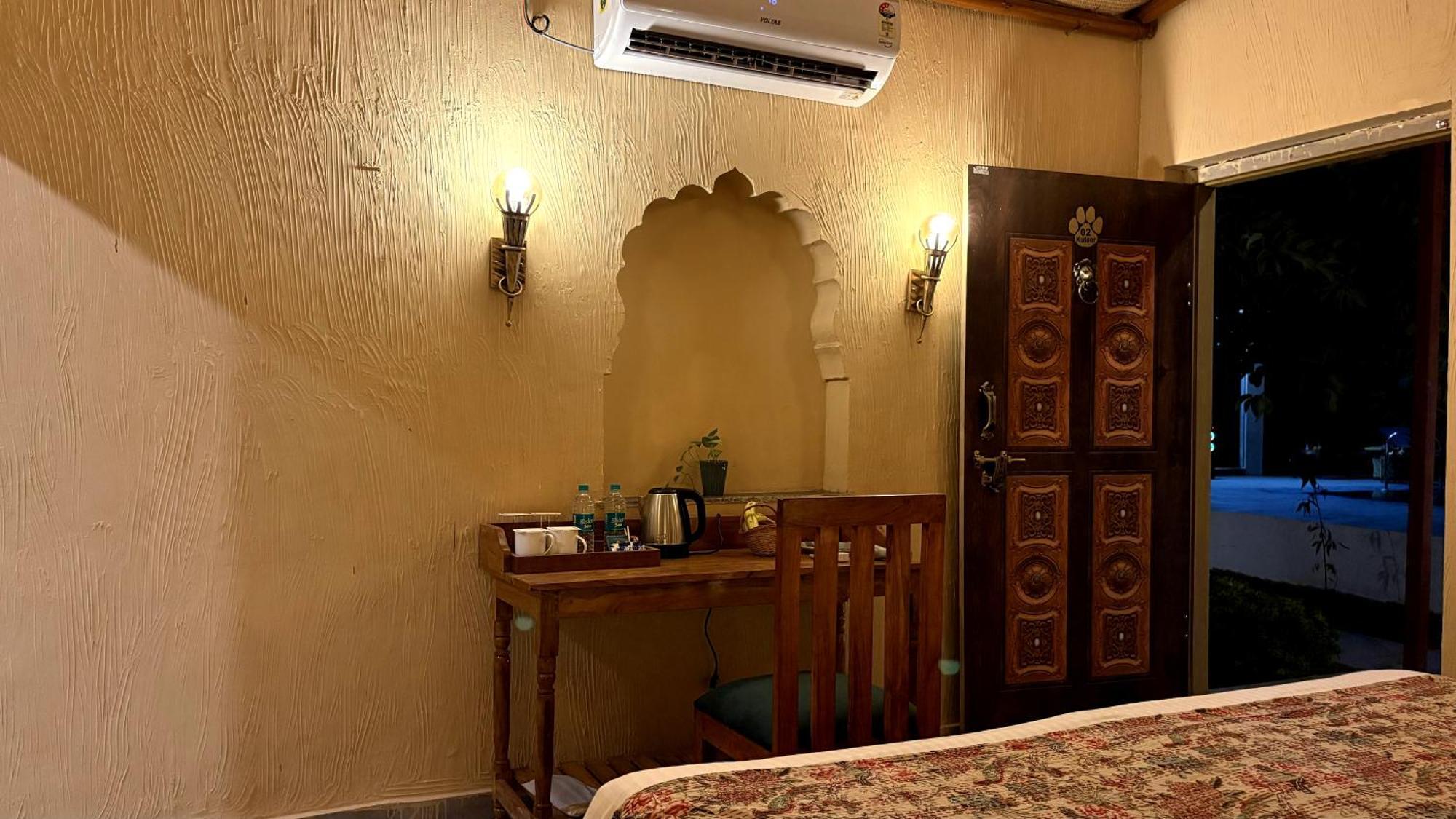 סוואי מדופור Paridhi Niwas, Ranthambore- Near Tiger Safari Zones 1-5 מראה חיצוני תמונה