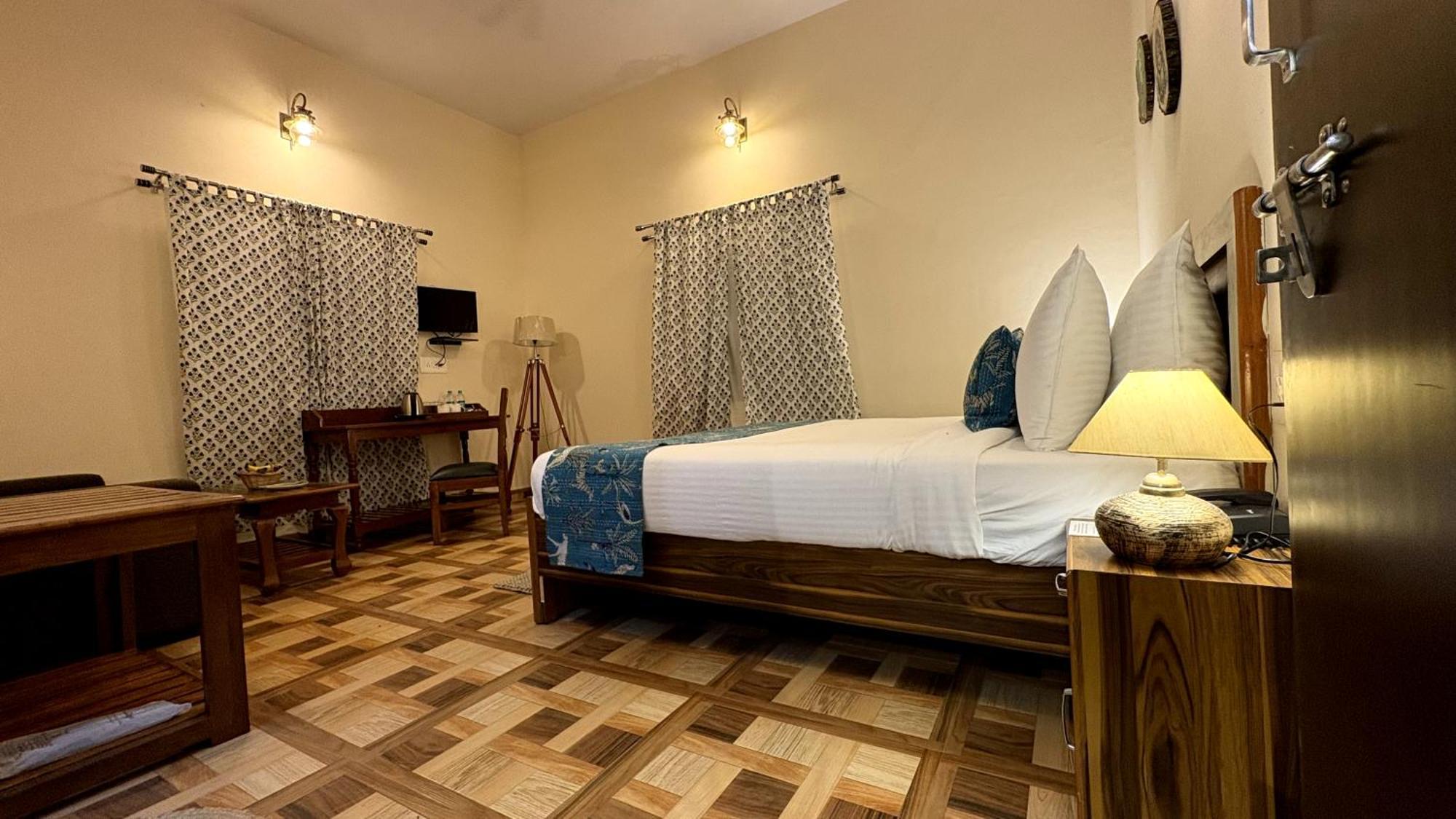 סוואי מדופור Paridhi Niwas, Ranthambore- Near Tiger Safari Zones 1-5 מראה חיצוני תמונה
